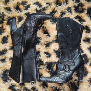 Vintage Heeled Black Cowboy Boots